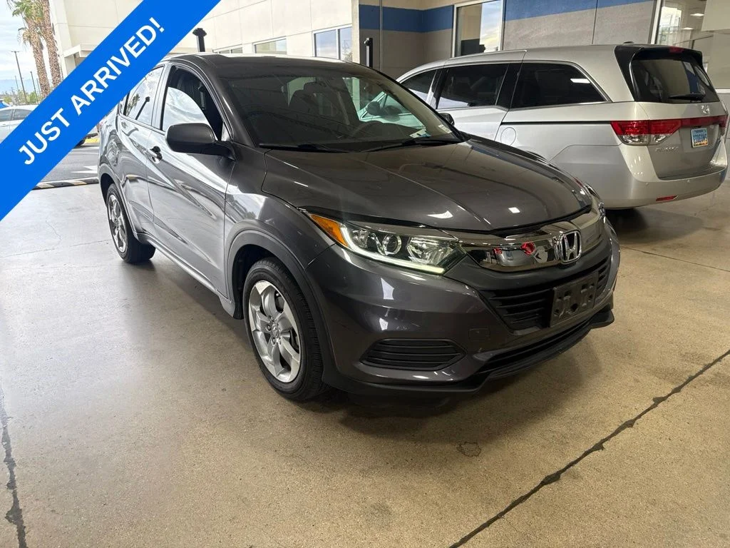 Certified Used 2022 Modern Steel Metallic Honda LX image 2