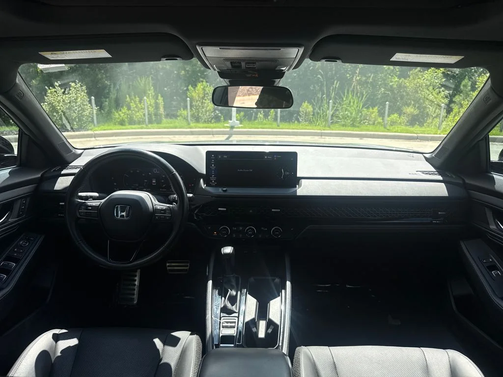 2023 Honda Accord Hybrid Sport-L - Photo 17