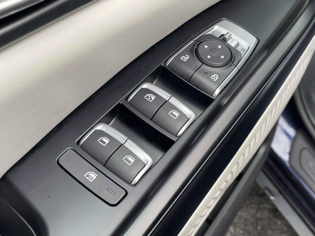 Used 2024 Blue Kia LX image 15