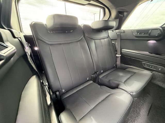 New 2026 Varesine Blue Land Rover SE image 17