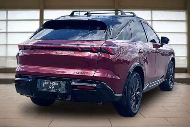 New 2027 Red INFINITI SPORT image 2
