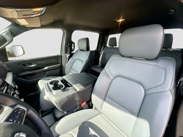 New 2026 Diamond Black Crystal Pearlcoat RAM Tradesman image 21