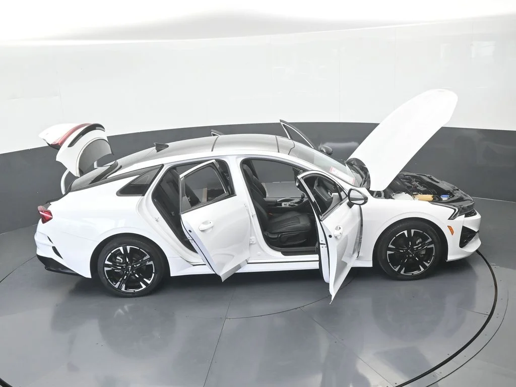Used 2023 Glacial White Pearl Kia GT-Line image 67
