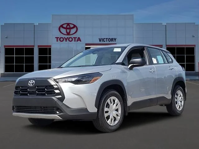 2026 Toyota Corolla Cross L FWD's photo