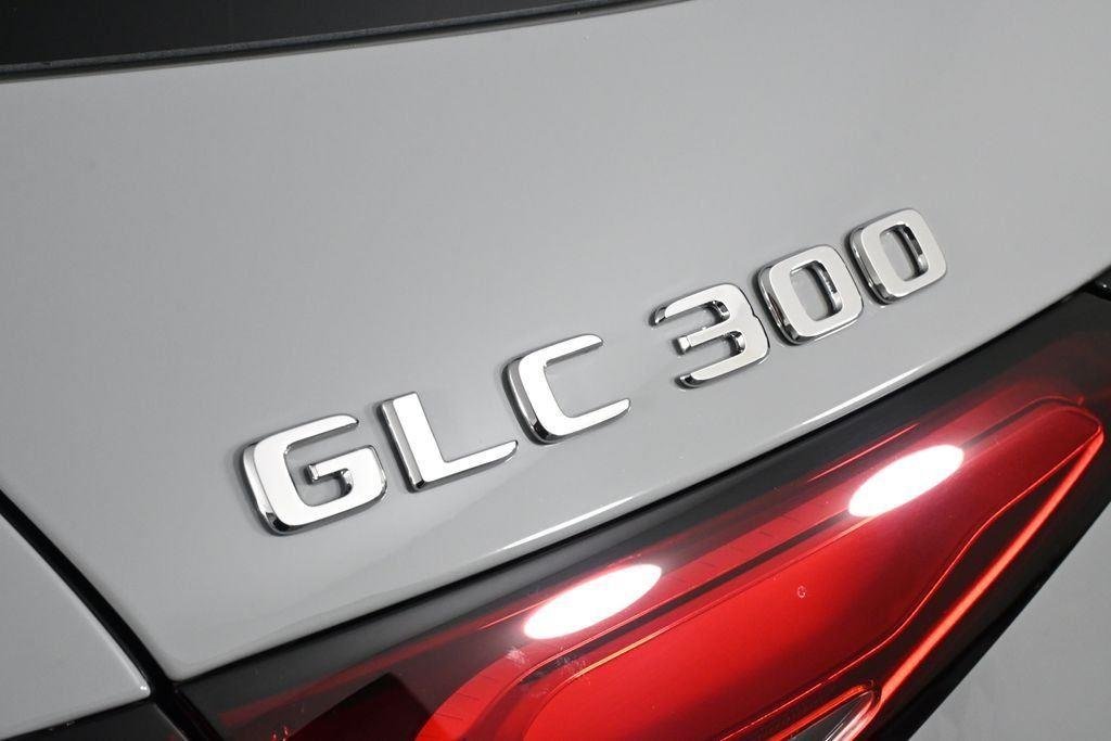 New 2026 MANUFAKTUR Alpine Grey Mercedes-Benz GLC 300 image 28