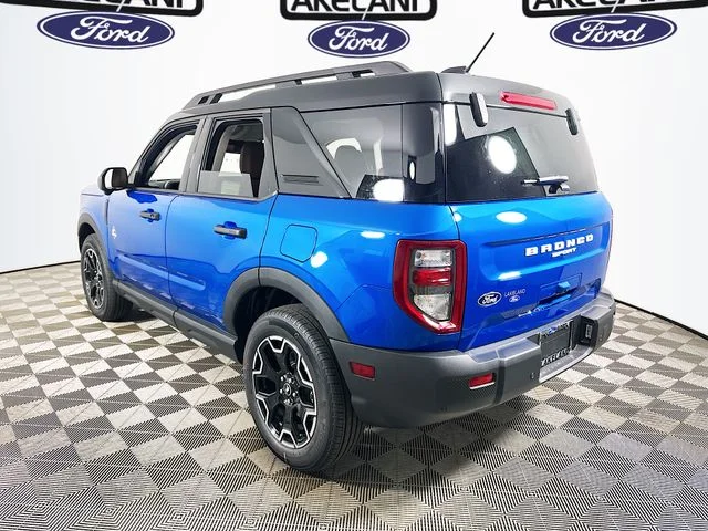 New 2026 Blue Ford Outer Banks image 5