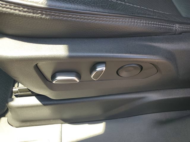 Used 2023 Onyx Black GMC Denali image 7