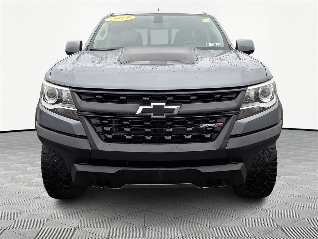 2019 Chevrolet Colorado ZR2 photo 2