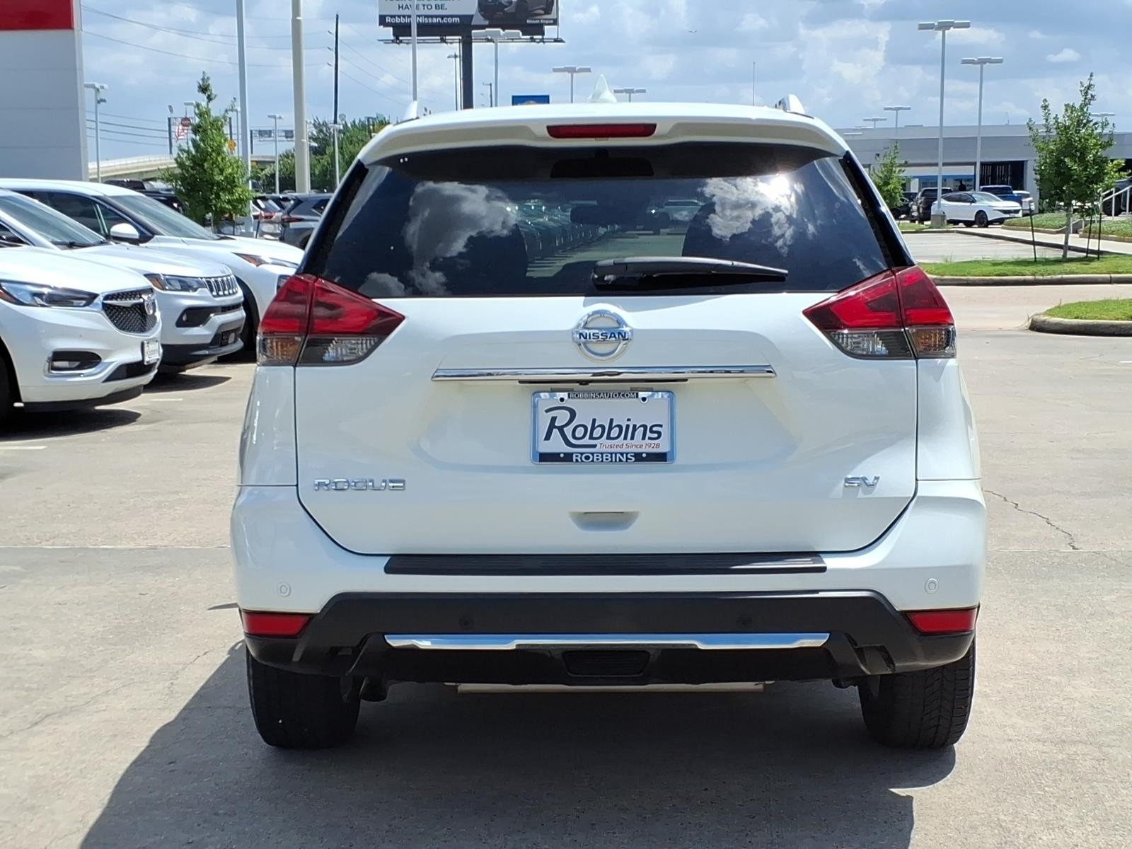 2019 Nissan Rogue SV White at Ron Craft Chevrolet Cadillac