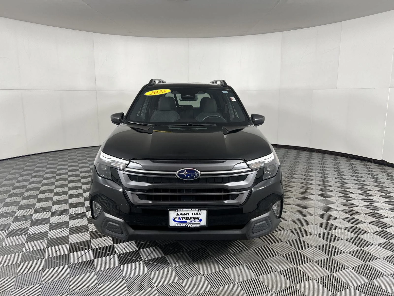 Used 2025 Crystal Black Silica Subaru Premium image 2