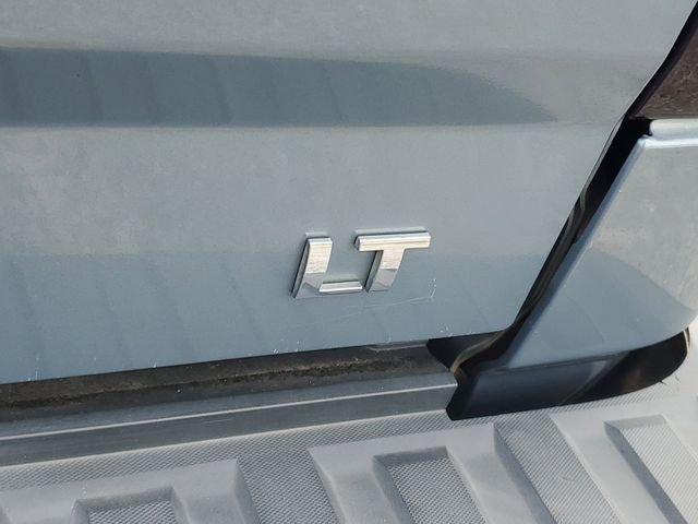 Used 2016 Gray Chevrolet LT image 25