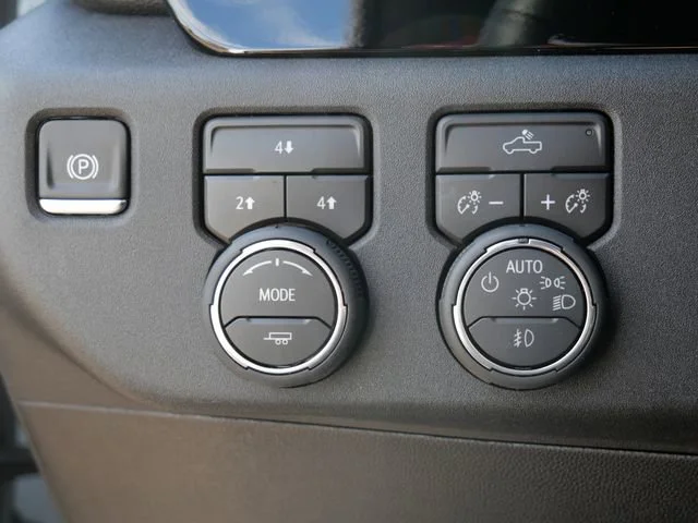 2026 Chevrolet Silverado 3500 HD LT - Photo 22