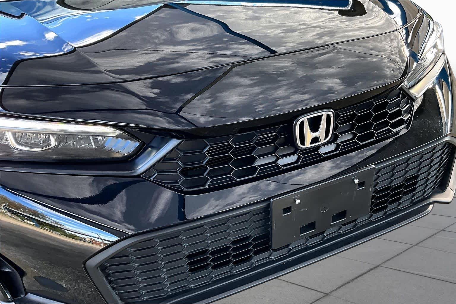Certified Used 2026 Crystal Black Pearl Honda LX image 30