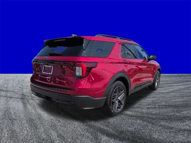 New 2026 Rapid Red Metallic Tinted Clearcoat Ford ST-Line image 4