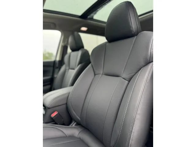 New 2026 ICE SILVER METALLIC Subaru Limited 7-Passenger image 38
