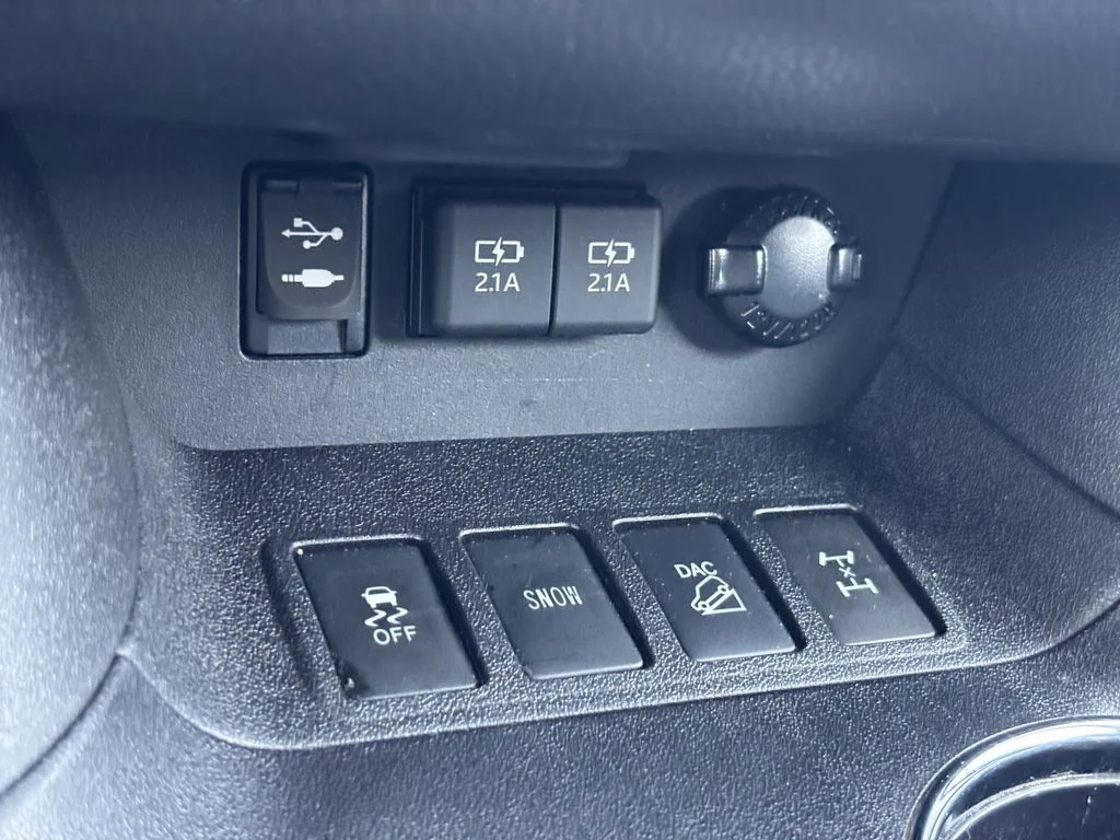 Used 2019 Silver Toyota Limited Platinum image 32