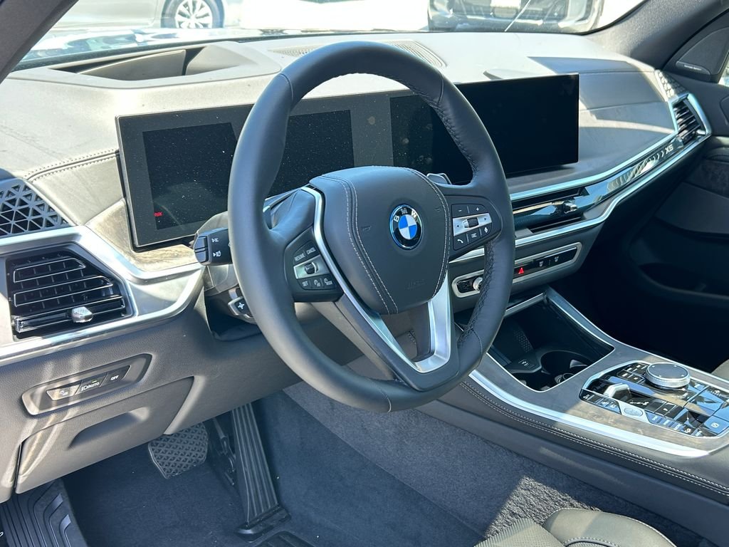 2026 BMW X5 50e - Photo 13