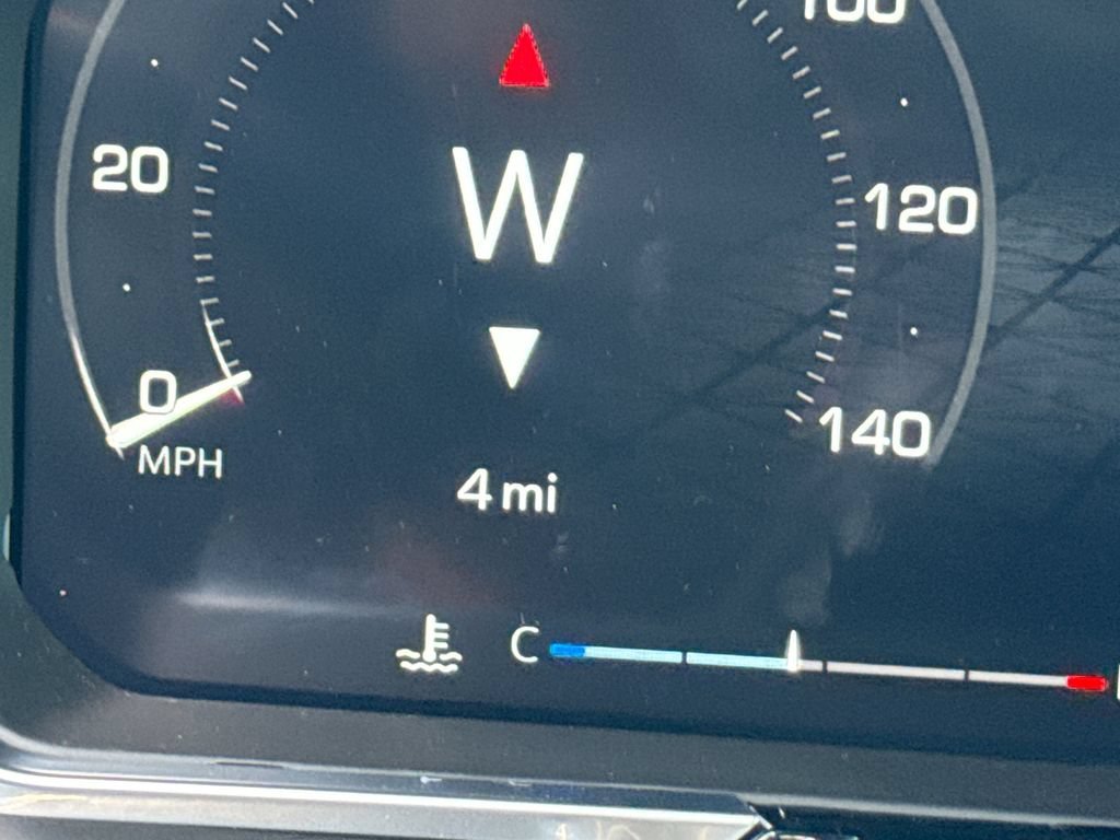 New 2026 Onyx Black GMC SLE image 12