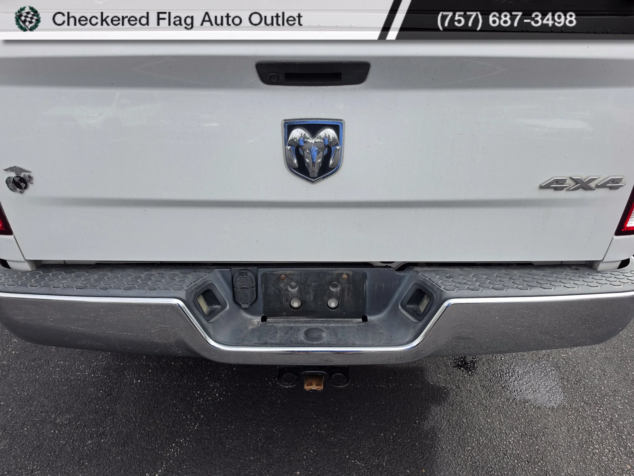 Used 2019 Bright White Clearcoat Ram SLT image 8