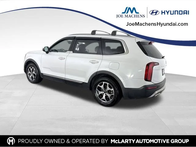 Used 2020 White Kia EX image 8