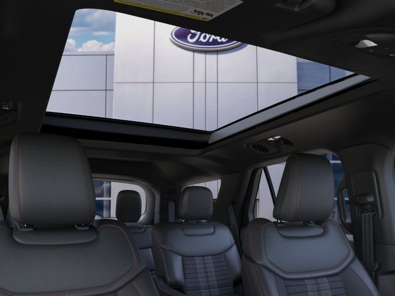 New 2026 Agate Black Metallic Ford ST-Line image 24