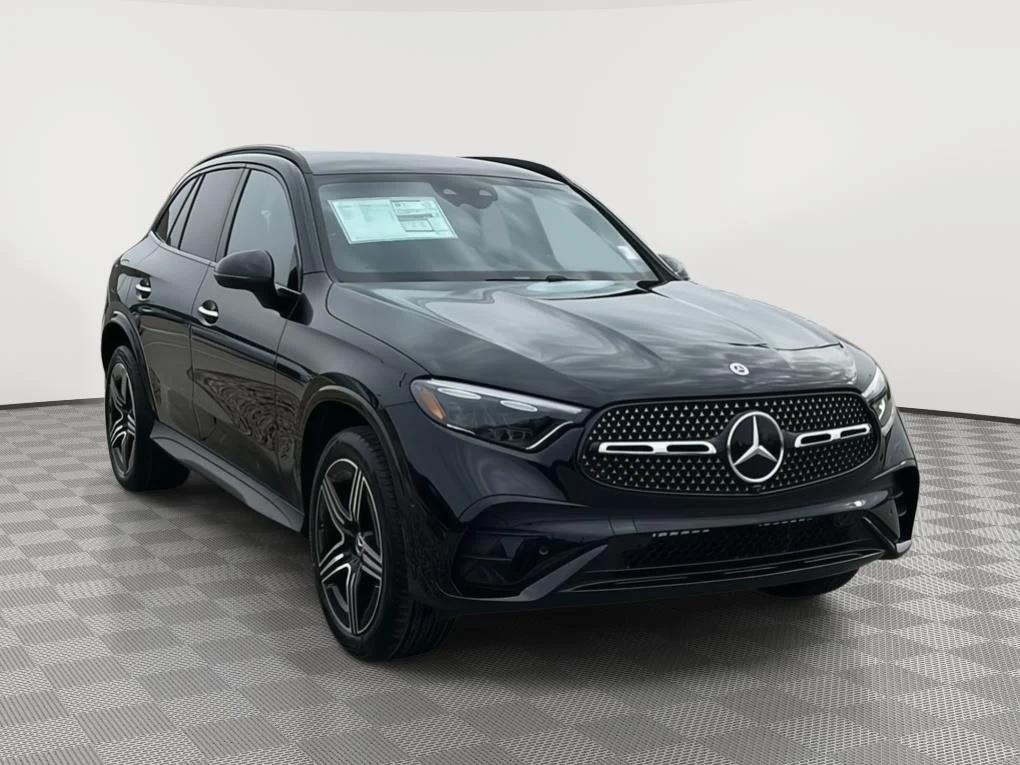 New 2026 Black Mercedes-Benz GLC 300 image 1