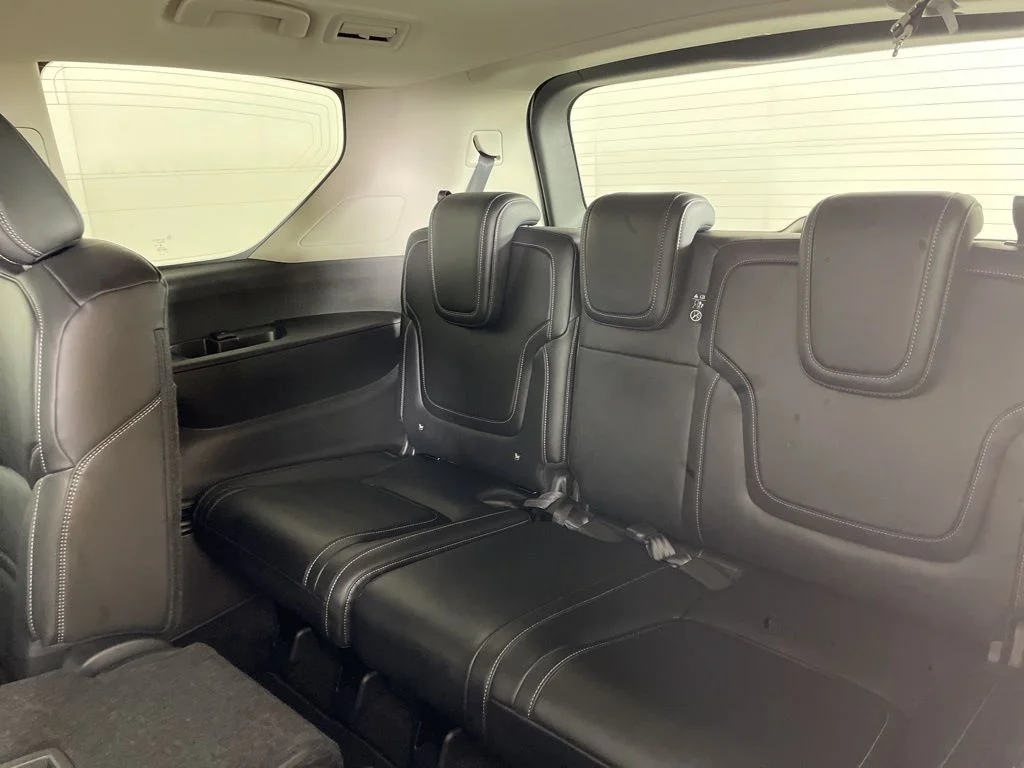2026 Nissan Armada SV - Photo 38