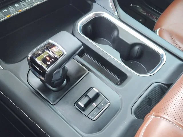 Used 2025 Thunderstorm Gray GMC Denali Ultimate image 21