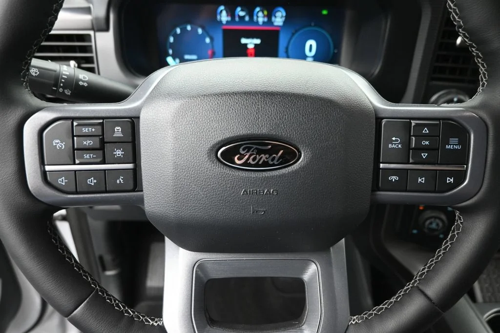Certified Used 2025 White Ford Lariat image 19