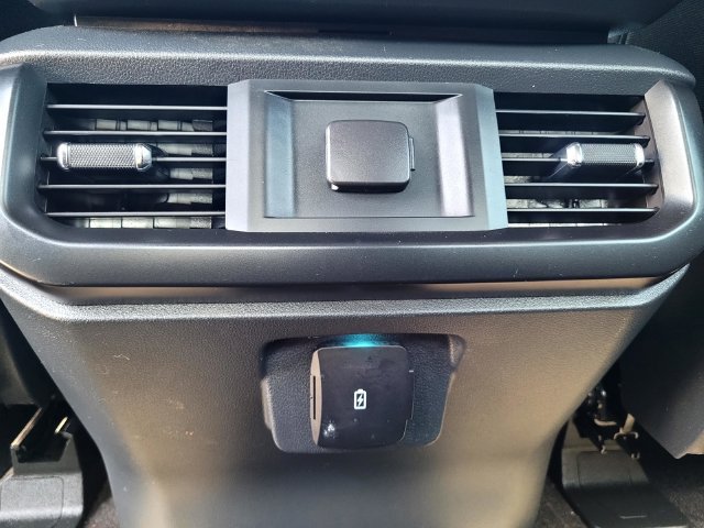 Used 2022 White Ford XL image 13