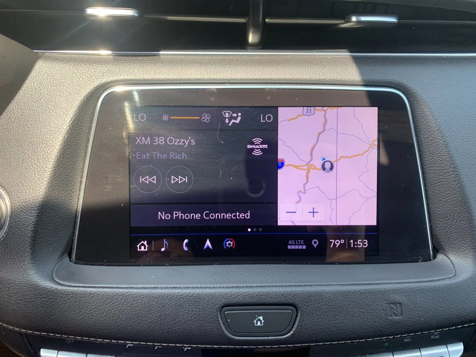 Used 2019 AUTUMN METALLIC Cadillac AWD Premium Luxury image 20