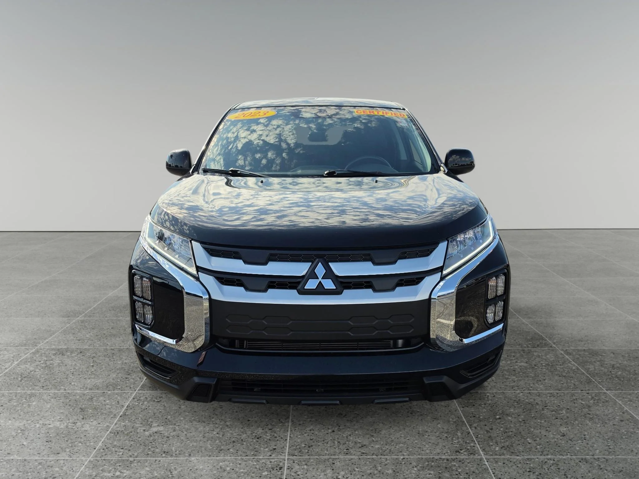 Used 2023 Labrador Black Pearl Mitsubishi S image 9