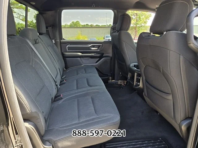 Used 2019 Diamond Black RAM BIG HORN/LONE STAR image 18