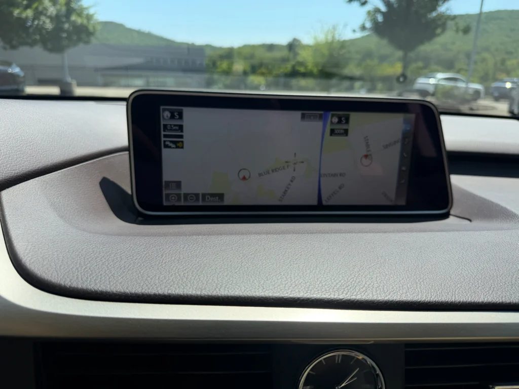 Used 2018 Obsidian Lexus Premium image 9