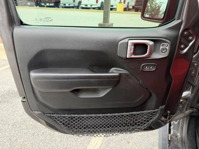 Used 2020 Gray Jeep Unlimited Sport S image 6