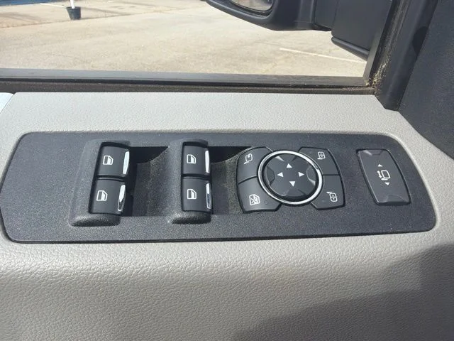 Used 2021 Gray Ford XLT image 16