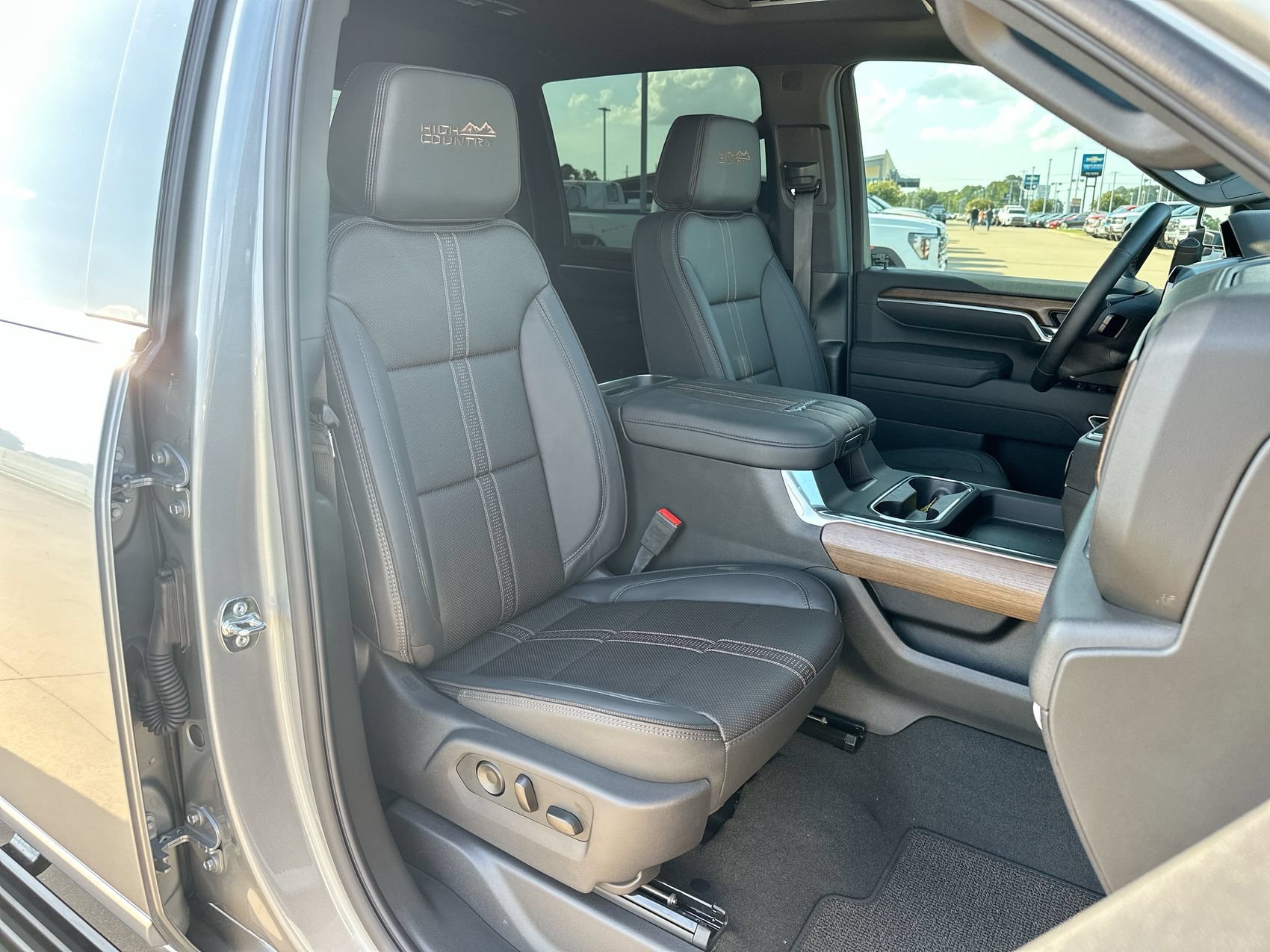 New 2026 Sterling Gray Metallic Chevrolet High Country image 23