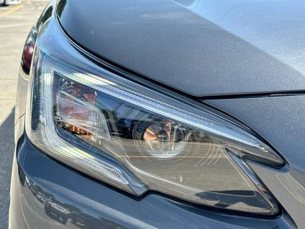Used 2020 Gray Subaru Premium image 38
