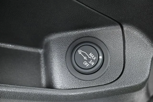 Used 2024 Downpour Metallic GMC SLE image 13