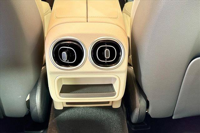New 2026 Polar White Mercedes-Benz C 300 image 53