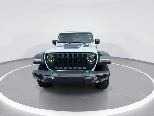 Used 2022 White Jeep Unlimited Rubicon 4xe image 3