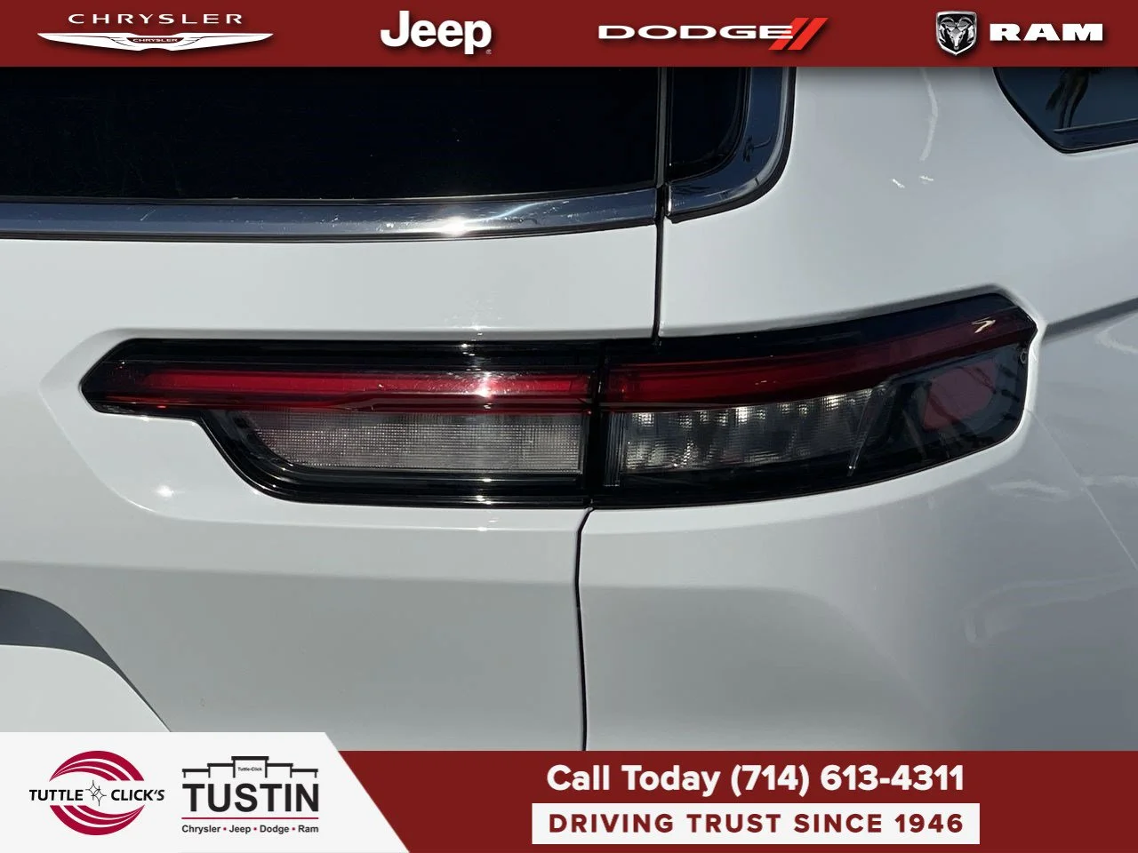 Used 2023 Bright White Clearcoat Jeep Limited image 18