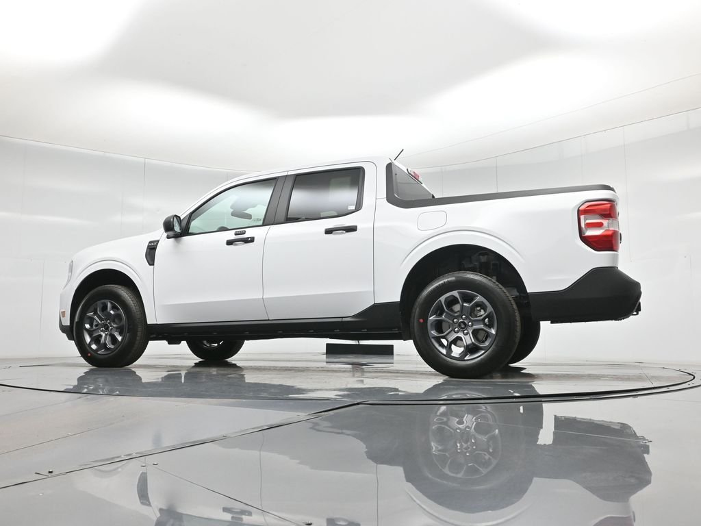 New 2026 Oxford White Ford XLT image 49