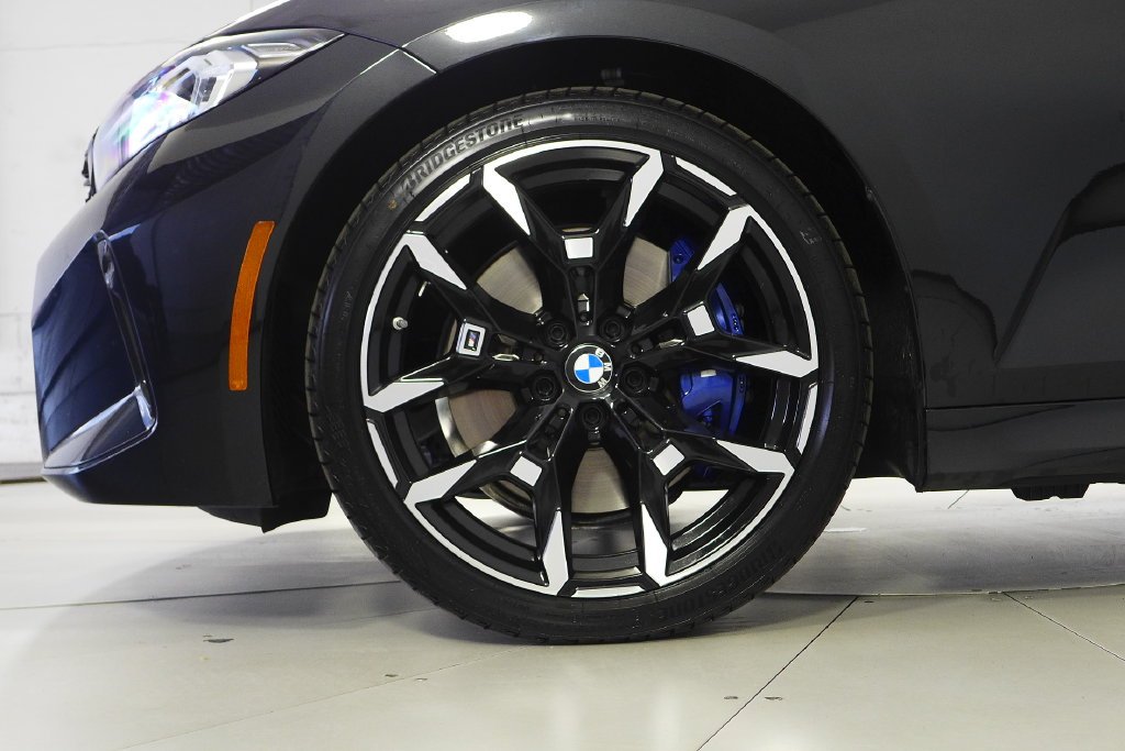 Used 2025 Black Sapphire Metallic BMW M340i xDrive image 5