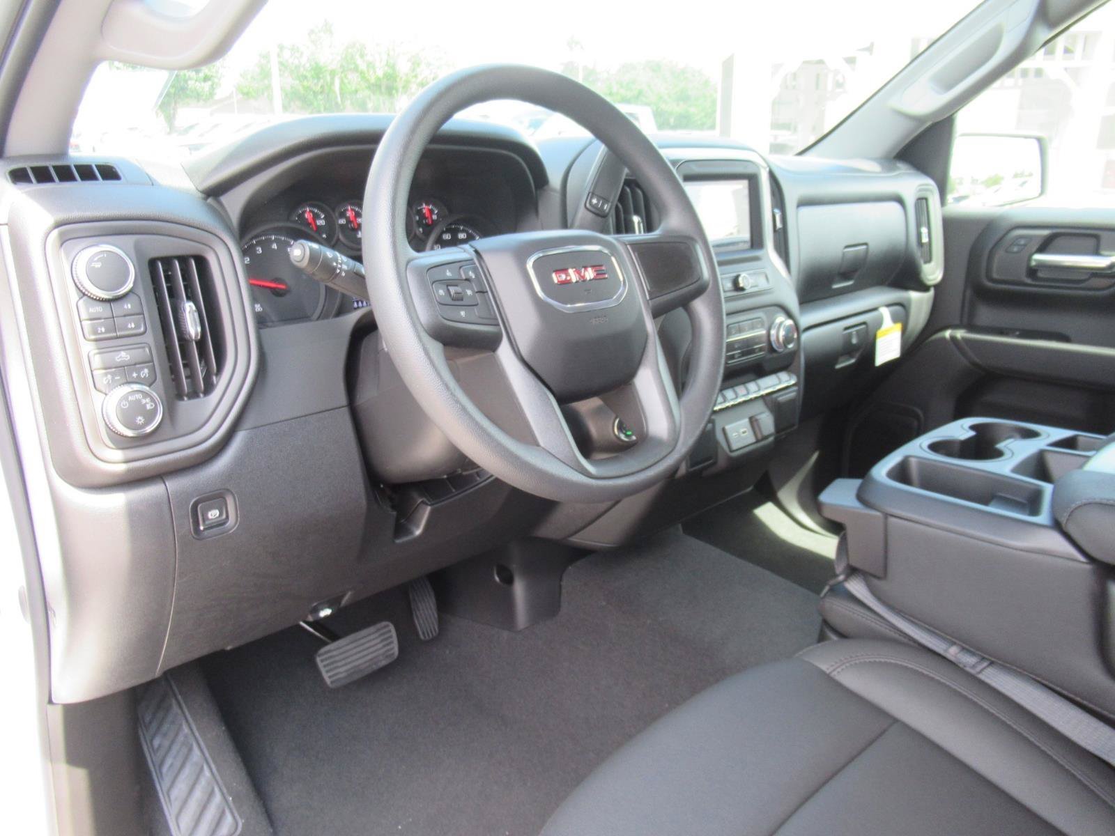 2026 GMC Sierra 1500 Pro - Photo 17