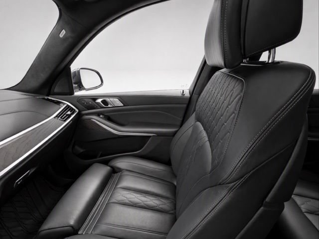 2022 BMW X7 M50i - Photo 18