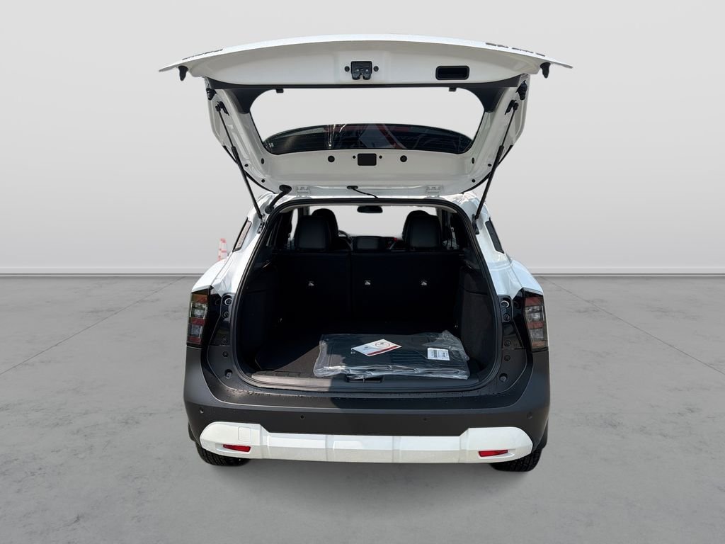 New 2026 Aspen White Nissan SR image 11