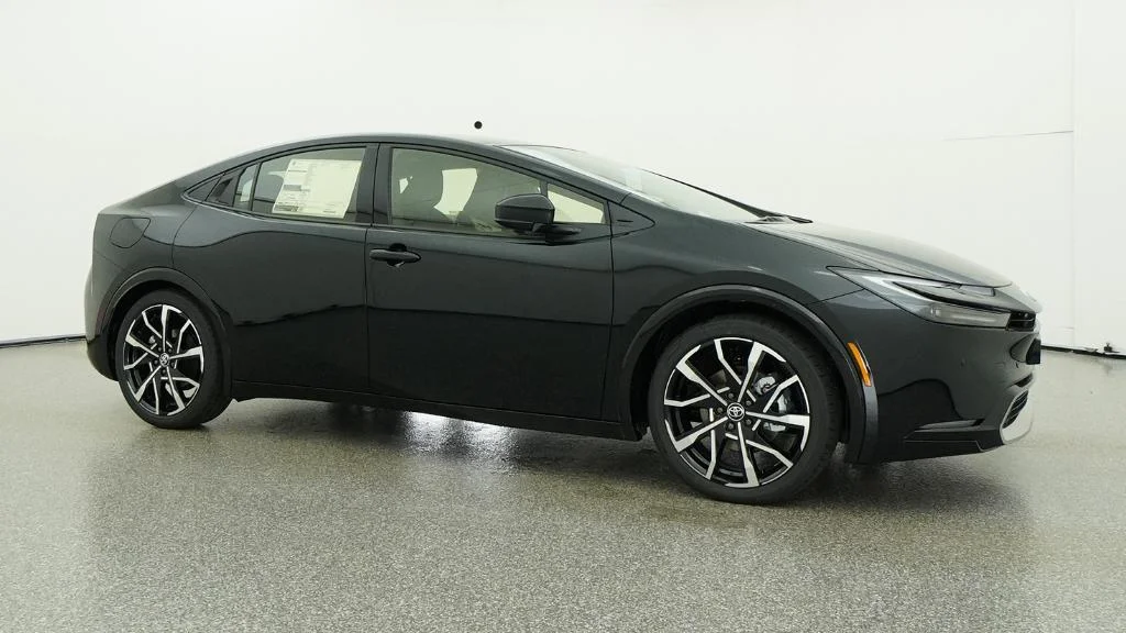 New 2026 Midnight Black Metallic Toyota XSE image 4