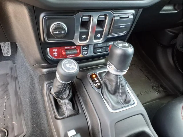 Used 2024 Black Jeep Rubicon X image 26