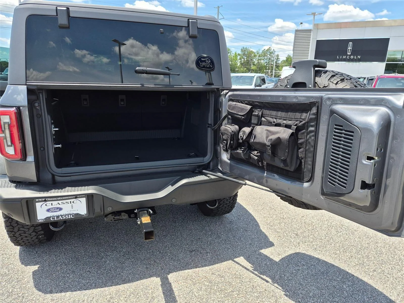 Used 2022 Carbonized Gray Metallic Ford Badlands image 29